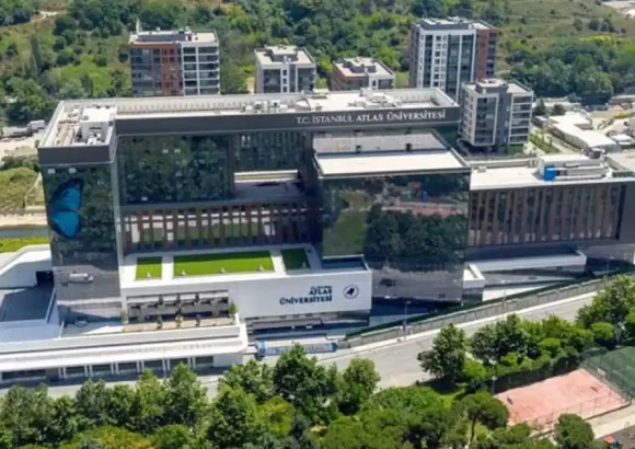جامعة إسطنبول أطلس